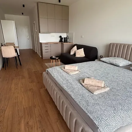 Bluewave Riverside Piestany * Banka